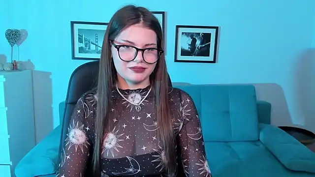 AdeliaKiss online show from 24, 1, 2025