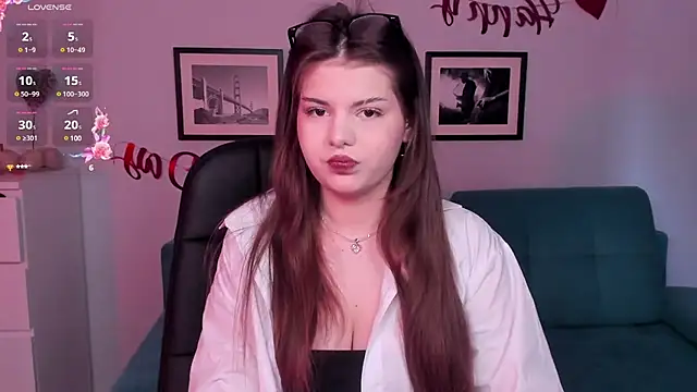 AdeliaKiss online show from 17, 2, 2025