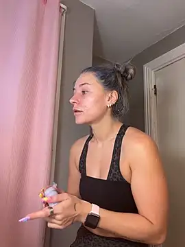 Snapshot of lexybabyxo chatting on 1, 6, 2026 lexybabyxo online show from 1, 6, 2026