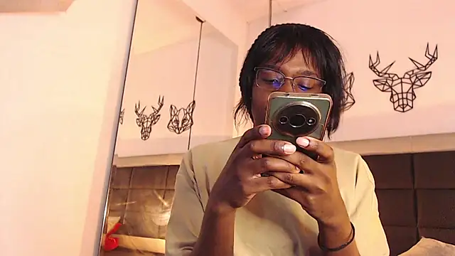 candy lovee69 online show from 15, 1, 2026