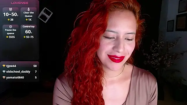 Snapshot of sahra_taylor_ chatting on 8, 2, 2025 sahra taylor online show from 8, 2, 2025