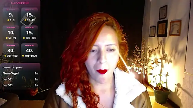 Snapshot of sahra_taylor_ chatting on 12, 2, 2025 sahra taylor online show from 12, 2, 2025