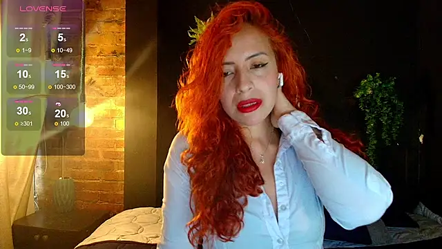 Snapshot of sahra_taylor_ chatting on 9, 10, 2025 sahra taylor online show from 9, 10, 2025