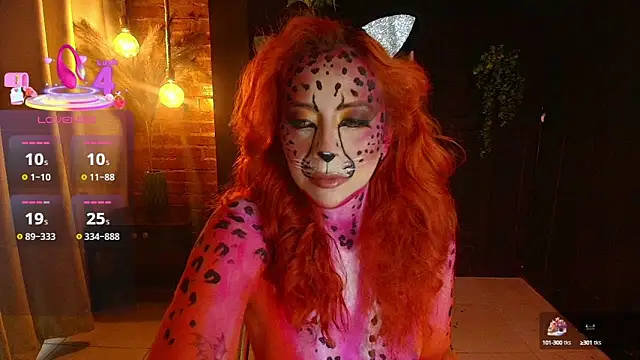 Snapshot of sahra_taylor_ chatting on 13, 10, 2025 sahra taylor online show from 13, 10, 2025