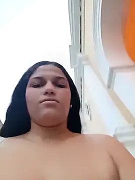 Snapshot of girl_milk1 chatting on 9, 11, 2025 girl milk1 online show from 9, 11, 2025