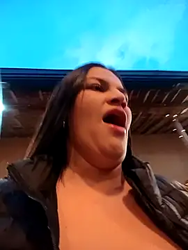 Snapshot of girl_milk1 chatting on 4, 12, 2025 girl milk1 online show from 4, 12, 2025