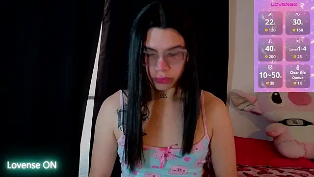 Snapshot of Samantha_Rusell chatting on 15, 7, 2026 Samantha Rusell online show from 15, 7, 2026