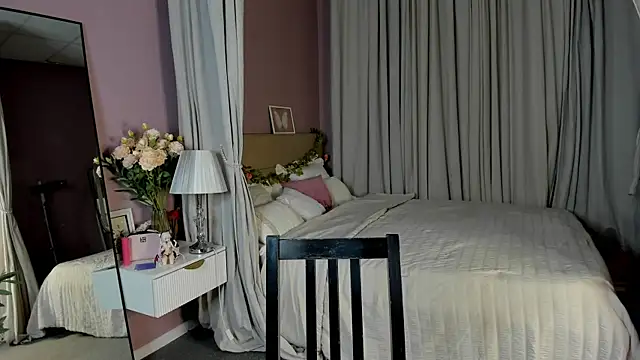 Miss you kiss online show from 15, 4, 2026