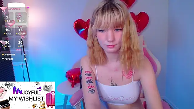 Linablueeyed online show from 11, 3, 2025