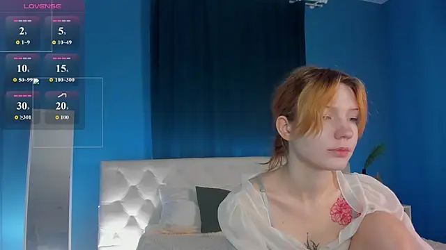 Snapshot of Linablueeyed chatting on 7, 6, 2026 Linablueeyed online show from 7, 6, 2026