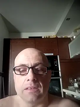 Snapshot of Kamanka123 chatting on 13, 5, 2026 Kamanka123 online show from 13, 5, 2026