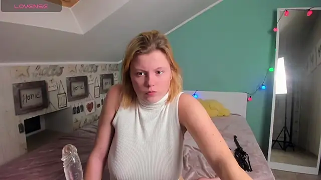 LillyDepp online show from 20, 12, 2024