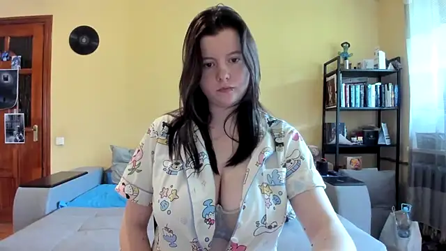 Snapshot of LillyDepp chatting on 15, 5, 2026 LillyDepp online show from 15, 5, 2026