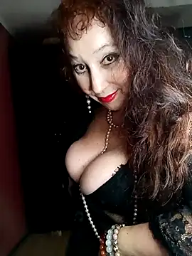 GypsyEsmeralda online show from 4, 3, 2025