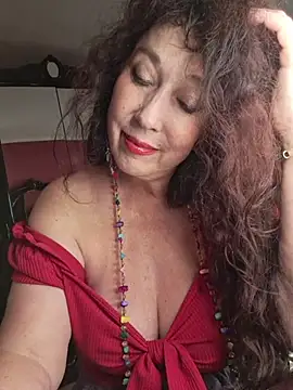 Snapshot of GypsyEsmeralda chatting on 3, 6, 2026 GypsyEsmeralda online show from 3, 6, 2026