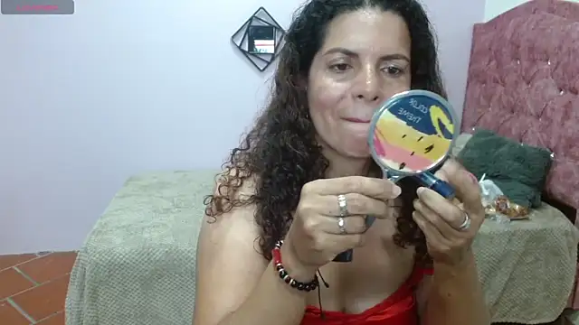 Snapshot of sila_bolum chatting on 6, 3, 2025 sila bolum online show from 6, 3, 2025