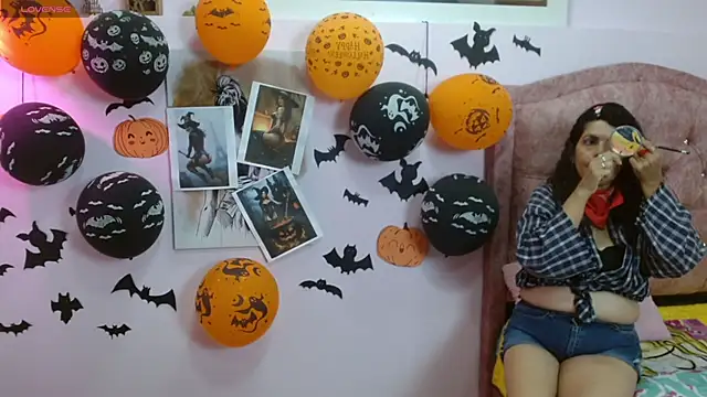 Snapshot of sila_bolum chatting on 22, 10, 2025 sila bolum online show from 22, 10, 2025