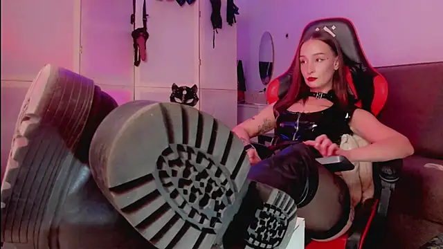 MarryTheBestCherry online show from 11, 1, 2026