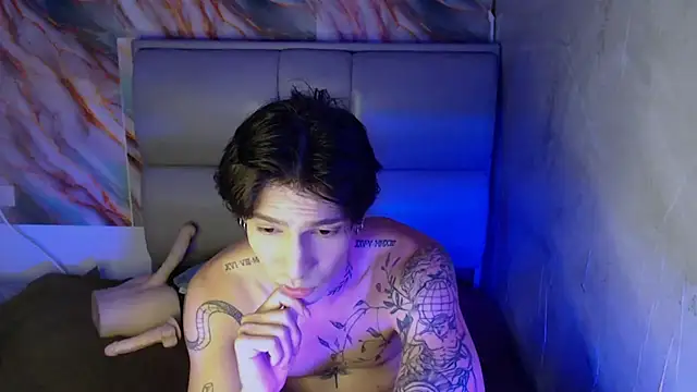 Apolo Hidalgo01 online show from 1, 10, 2025