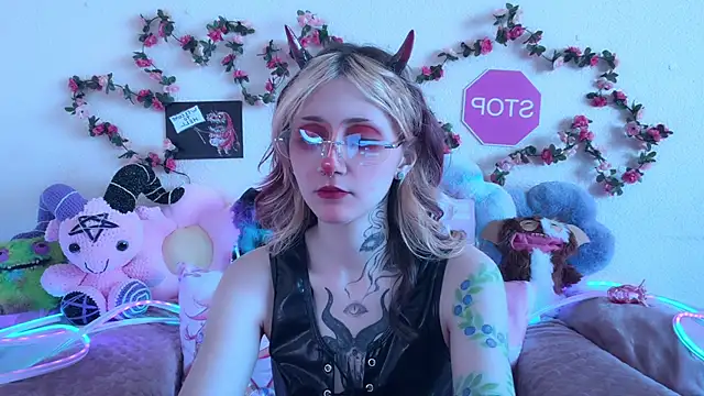  Devill Baby online show from 19, 5, 2026