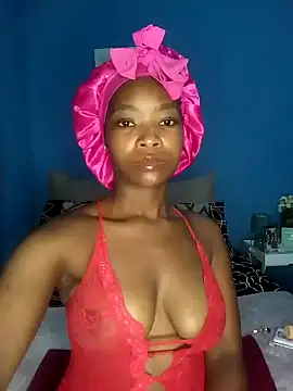 Snapshot of NunuBerry16 chatting on 3, 2, 2025 NunuBerry16 online show from 3, 2, 2025