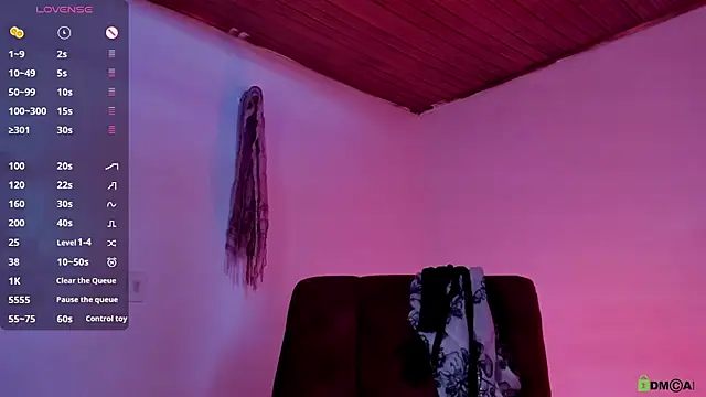 Borbala Iggy online show from 20, 12, 2024