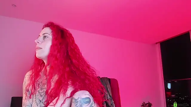 Borbala Iggy online show from 23, 2, 2025