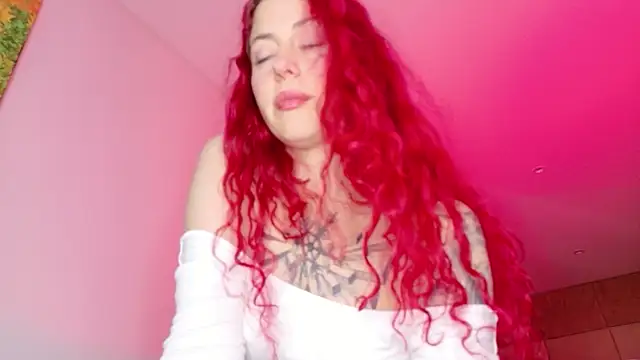 Borbala Iggy online show from 20, 12, 2025