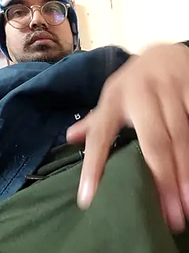 Snapshot of Hotrayyy chatting on 16, 12, 2025 Hotrayyy online show from 16, 12, 2025