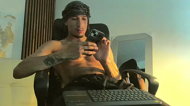 rafael stone online show from 4, 3, 2025