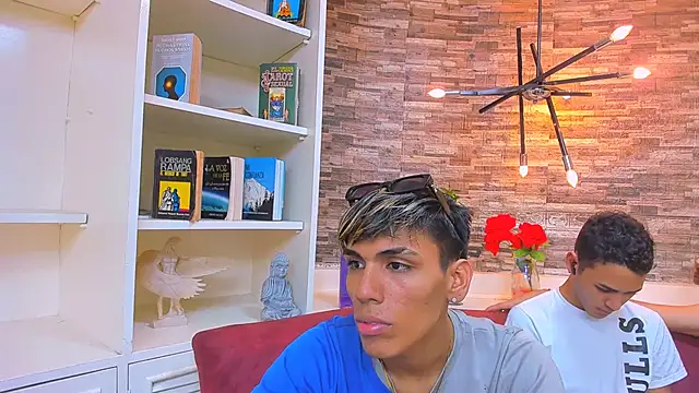 StrawwBoys online show from 25, 1, 2025