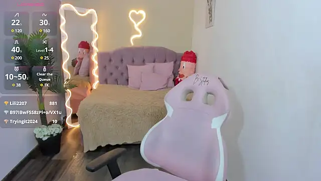 kendra tay online show from 5, 3, 2025