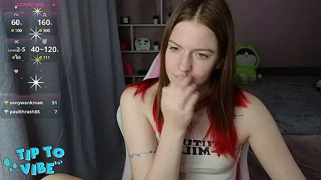 Snapshot of CassieJuice69 chatting on 7, 12, 2024 CassieJuice69 online show from 7, 12, 2024