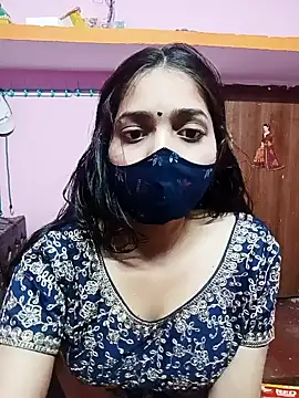 Snapshot of Cute-Simmi chatting on 6, 1, 2025 Cute-Simmi online show from 6, 1, 2025