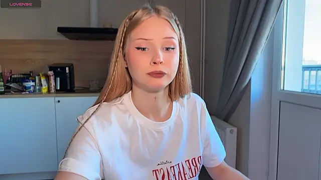 lisa barbie online show from 22, 3, 2026