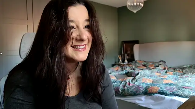 flatwhite0 online show from 5, 2, 2025