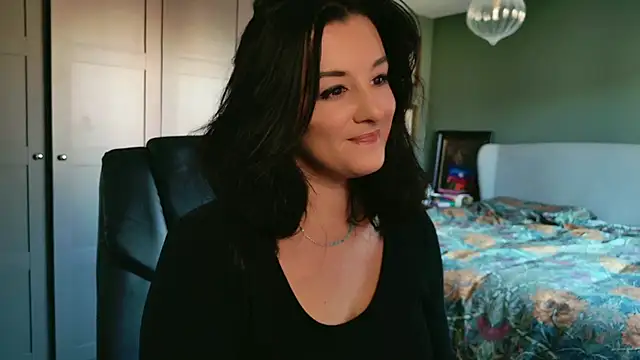 flatwhite0 online show from 2, 12, 2025