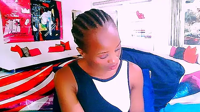 Snapshot of EbonyCreamy69 chatting on 10, 1, 2025 EbonyCreamy69 online show from 10, 1, 2025