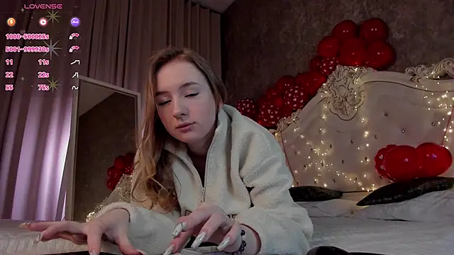 Snapshot of Jessie_Roy chatting on 15, 2, 2025 Jessie Roy online show from 15, 2, 2025