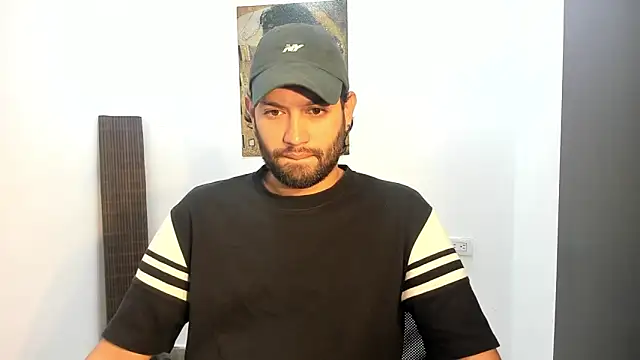 Snapshot of Dirtyboyhot chatting on 20, 2, 2026 Dirtyboyhot online show from 20, 2, 2026