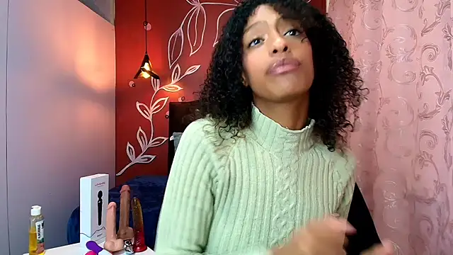 Zia Green online show from 21, 1, 2025