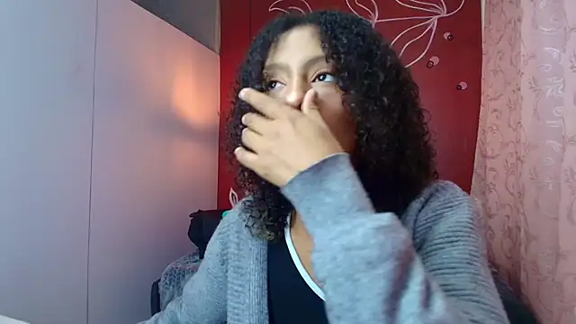 Zia Green online show from 1, 3, 2025