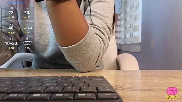 lou rosse  online show from 19, 2, 2025