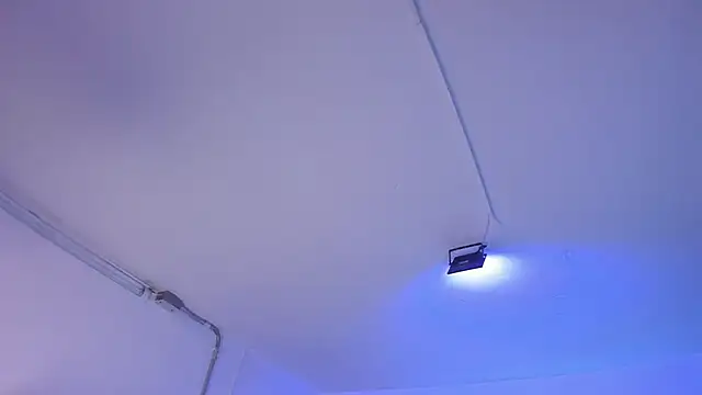 Amy Kiitty  online show from 4, 12, 2025