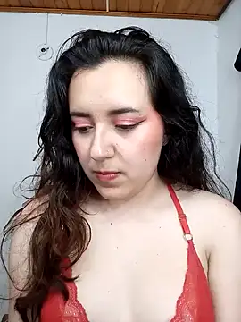 Emi chik online show from 13, 12, 2024