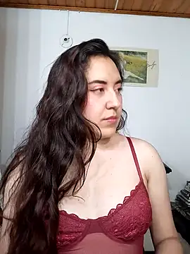 Emi chik online show from 10, 10, 2025