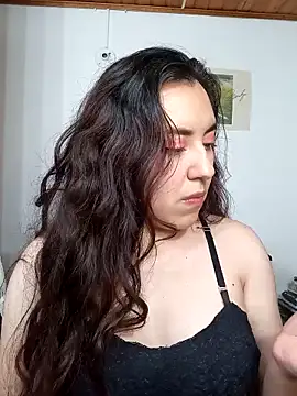 Emi chik online show from 16, 10, 2025