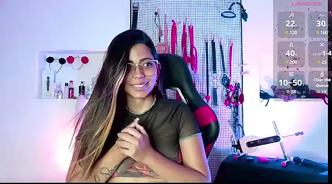 Megaan Greey online show from 17, 1, 2025