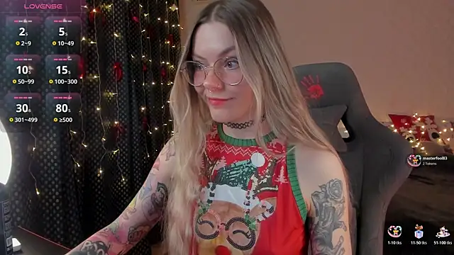 Marta May  online show from 21, 12, 2025