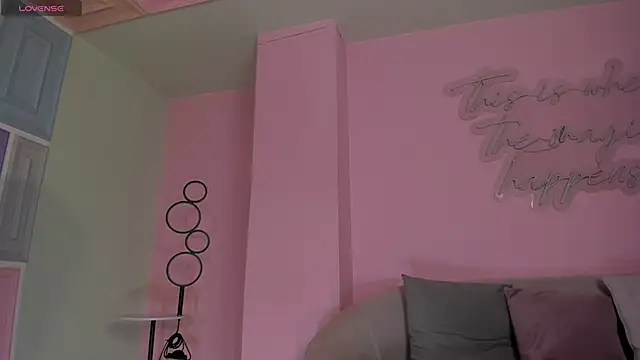 KatieNolan 1 online show from 3, 4, 2026